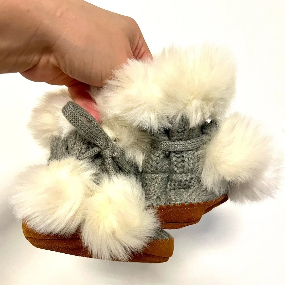 RH CABLE KNIT & LUXE FAUX FUR SLIPPER SOCKS Baby